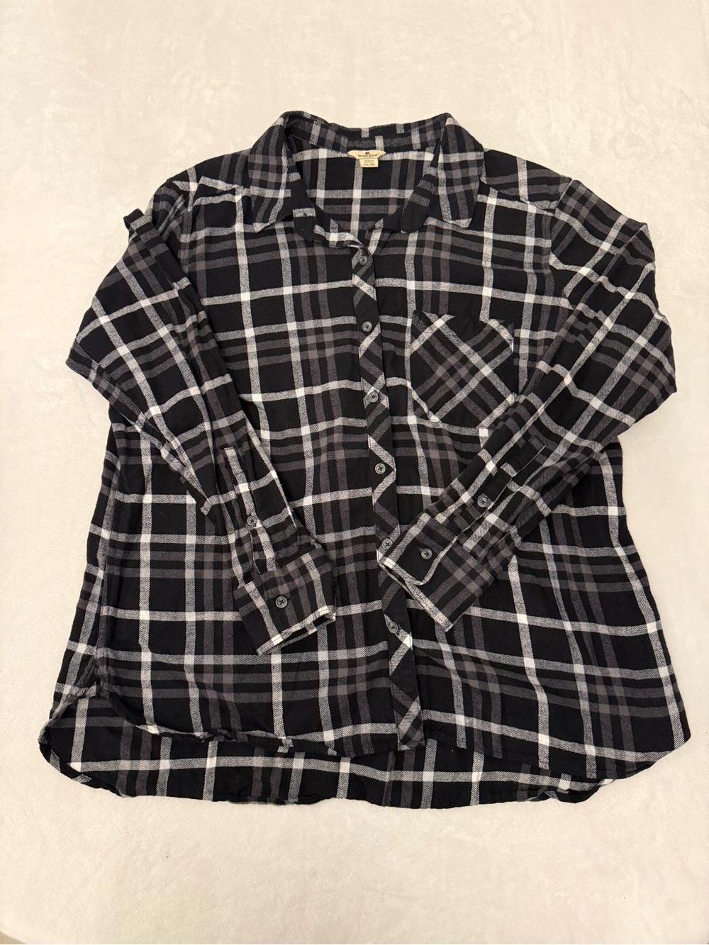 Woolrich Black and Gray Plaid Button-Down Shirt